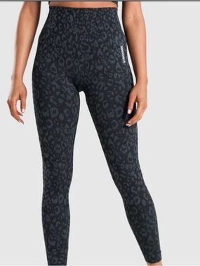 Gym Shark Adapt Leopard Print Leggings - Likely Size XS